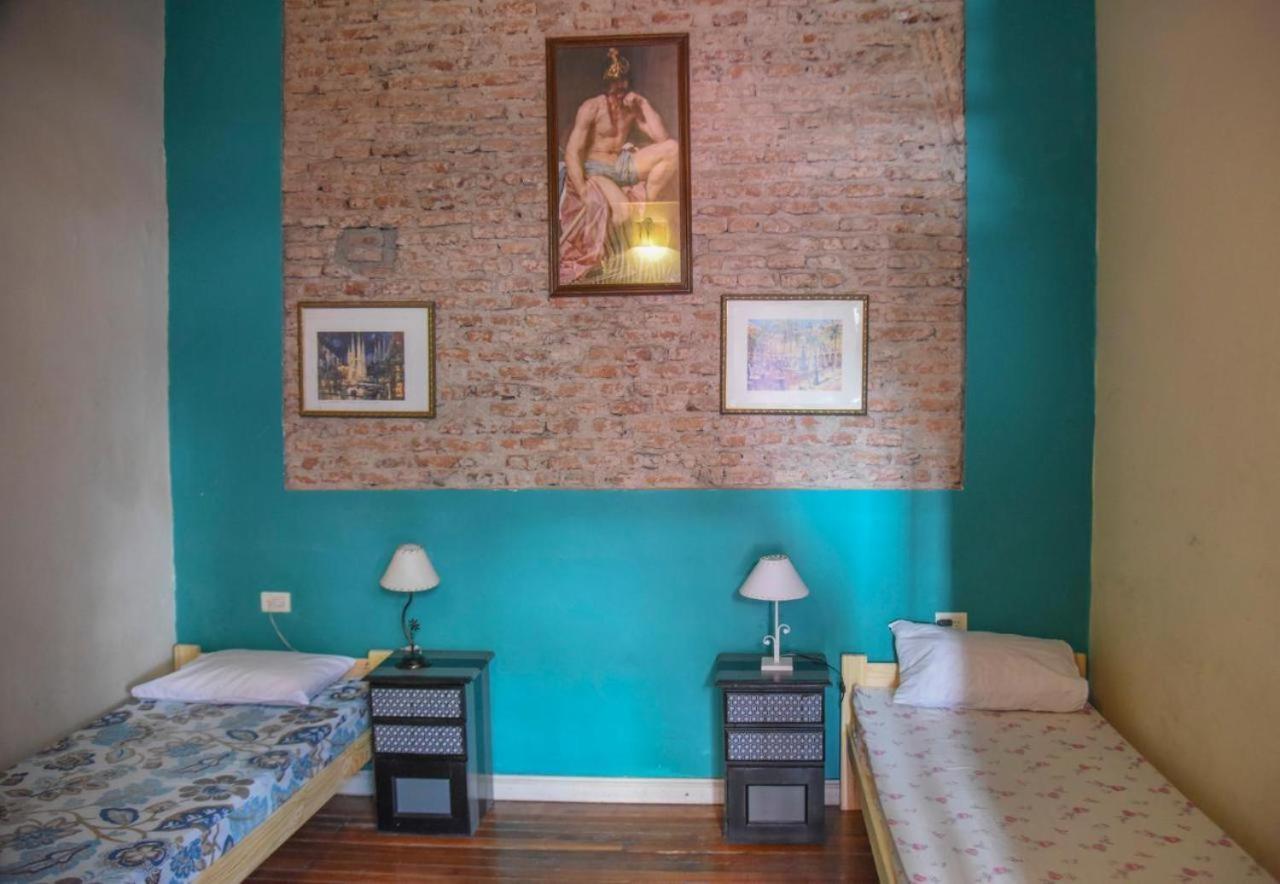 בואנוס איירס El Templario Hostel מראה חיצוני תמונה